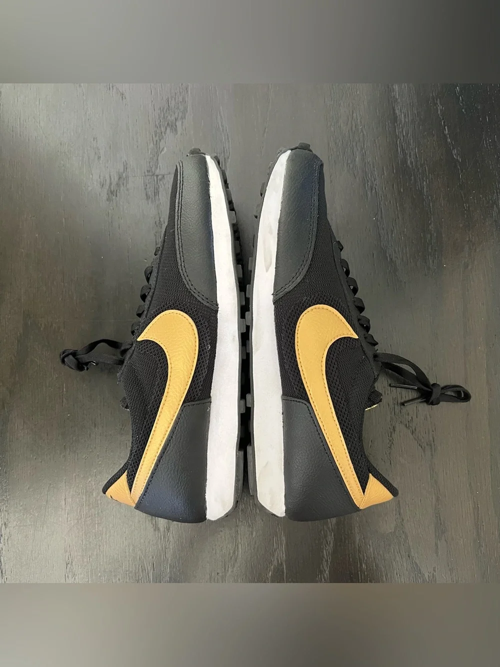 ✔️GUC✔️NIKE Daybreak 'Black Metallic Gold'
